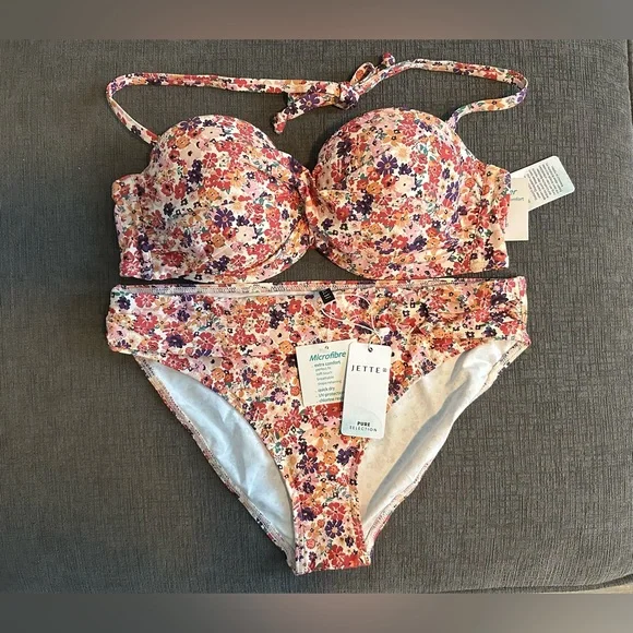Jette Berry Floral Pattern Bikini, NWT. - Picture 3 of 7